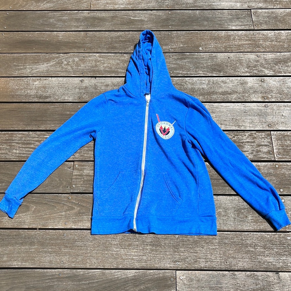Pretty blue pullover zip-up sweatshirt with fun brand